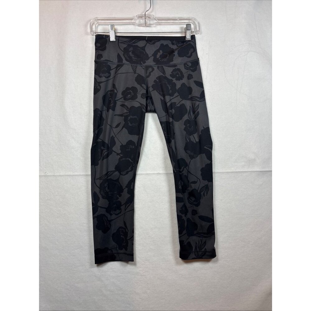 Lululemon Pants Womens Gray Black Wunder Under Crop Yoga Brisk Bloom Floral